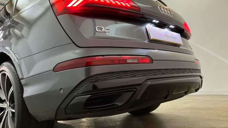 Audi Q7 50 TDI Quattro Black Edition 5dr Tiptronic Diesel Estate